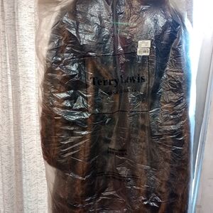 Terry Lewis Size Large classic Luxuries fur coat